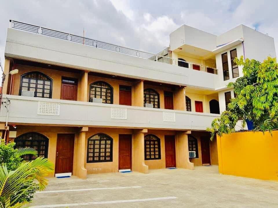 Jprime Apartelle Tuguegarao City Exterior photo